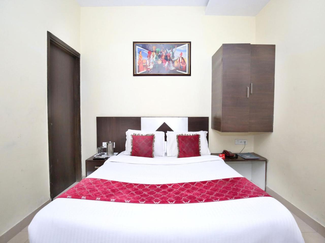 Fabhotel Star Metro Inn Amritsar Buitenkant foto